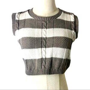 Crop knit vest